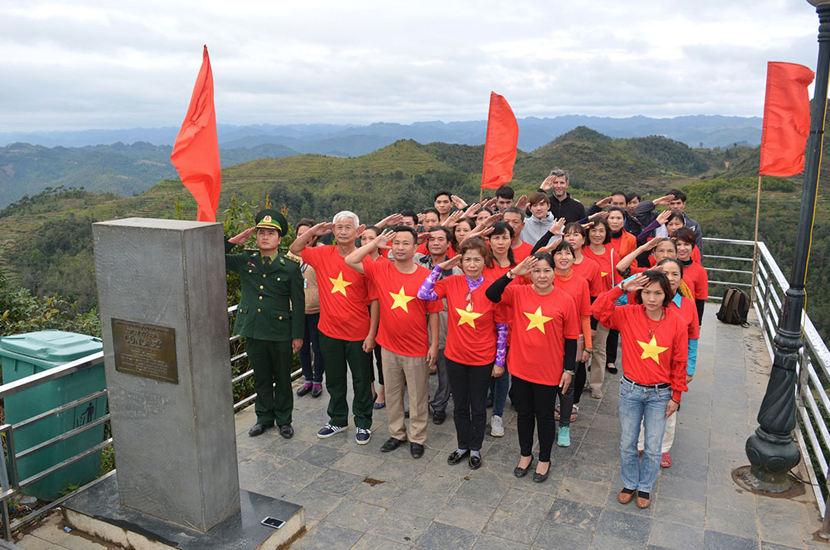 Thăm chiến sỹ biên phòng Hà Giang